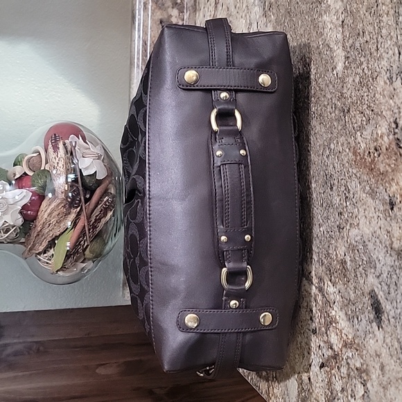 COACH  EUC Ashley Signature Gathered Leather Sateen Satchel - Picture 5 of 10